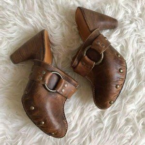 Frye "Reese" Leather Mules